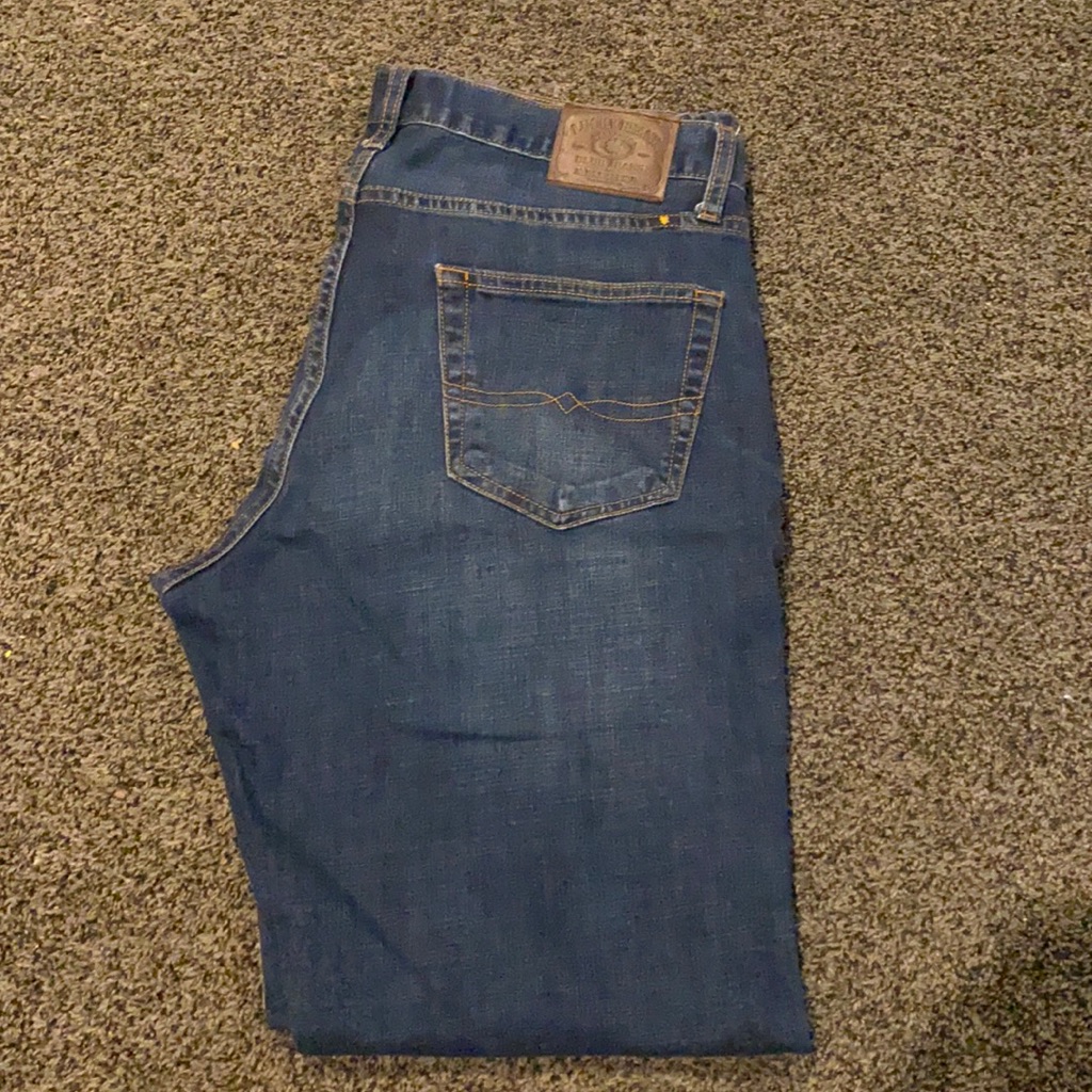 Lucky Brand Men&acirc;s Jeans 3434 Like New Condition